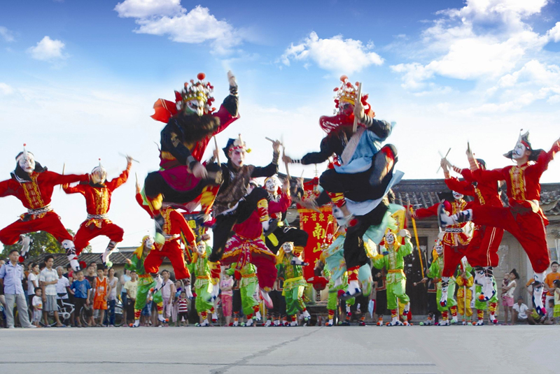 今年,潮汕三千年英歌舞陪你过元宵